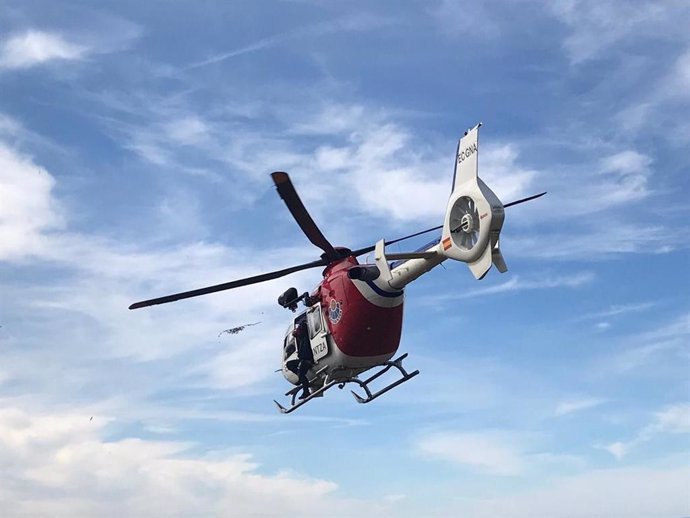 Evacuado en helicóptero tras sufrir una paraca cardiorrespiratoria en el monte K