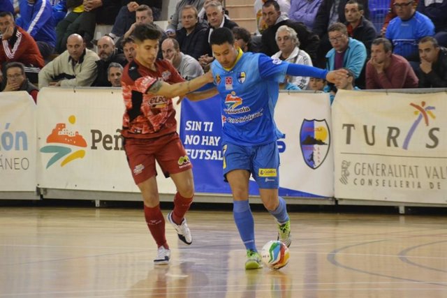 Fútbol sala/Primera.- (Crónica) ElPozo recupera el liderato con un 'set' en Peñí