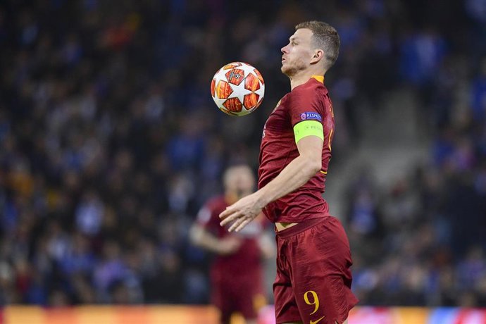 UEFA Champions League - FC Porto vs AS Roma
