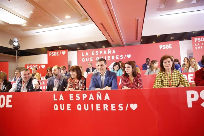 El PSOE introduce "reajustes" en las listas de los candidatos a las municipales 
