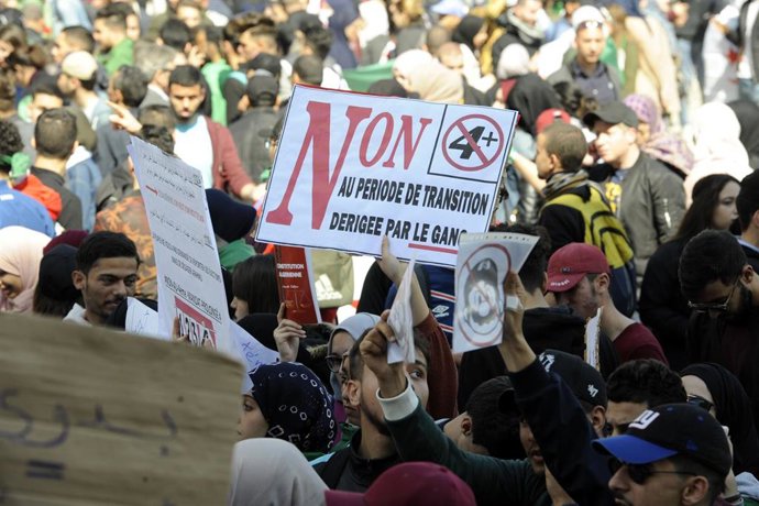 AMPM.- Argelia.- El nuevo primer ministro en Argelia promete un Gobierno tecnócr