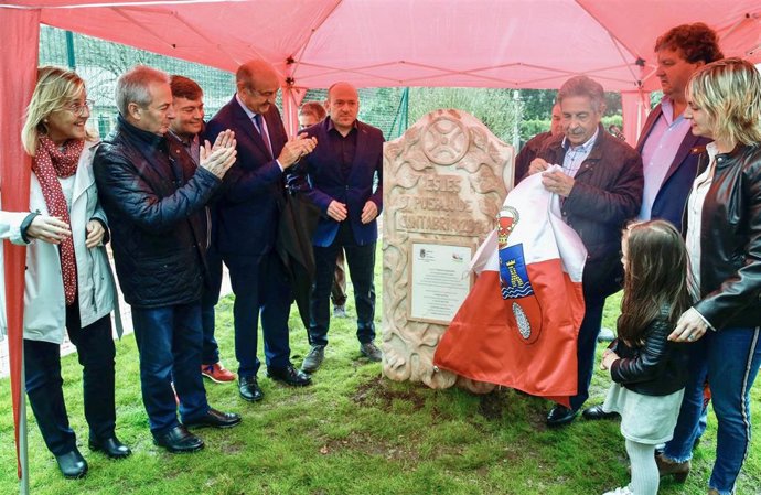Esles, "joya de la arquitectura tradicional", recibe el premio 'Pueblo de Cantab