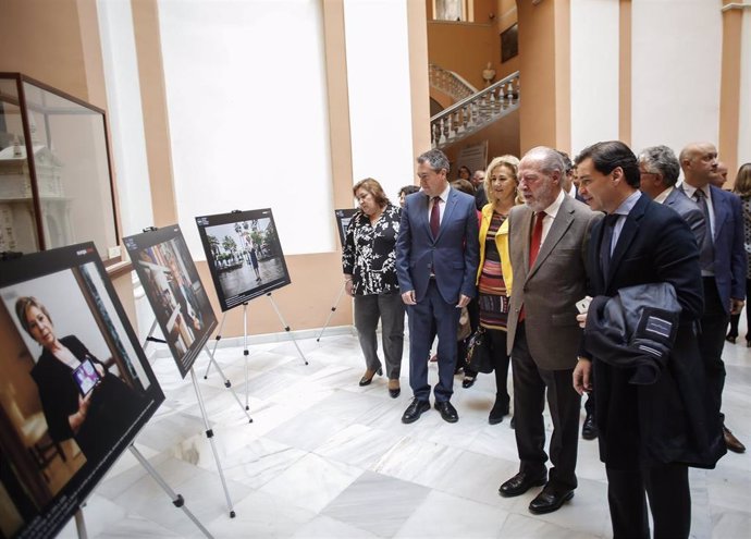 FAMP.- La muestra fotográfica 'Alcaldesas andaluzas' refleja el papel de la muje