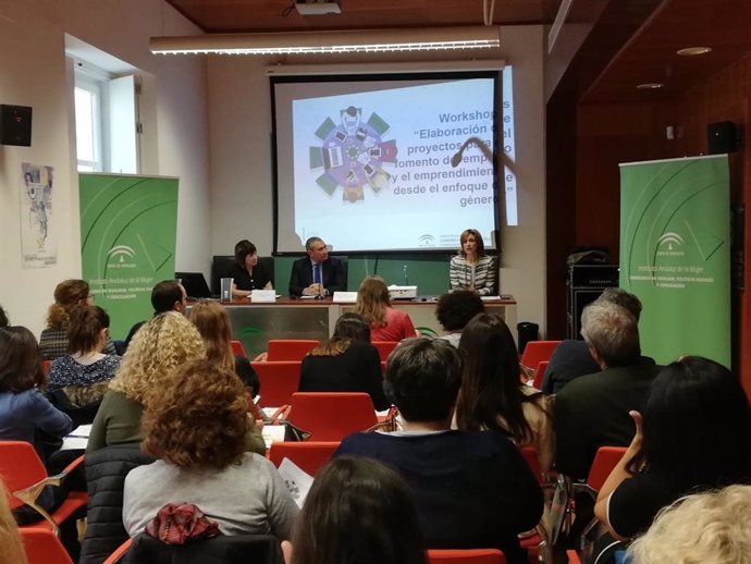 Cádiz.-IAM inaugura el I Ciclo de Capacitación para el fomento del empleo y el e