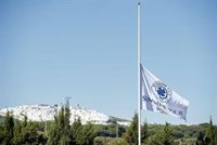 Las banderas del Circuito Hípico del Sol ondearán a media asta por la muerte del mozo en un camión en Montenmedio