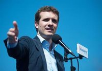Casado reivindica la libertad de las familias para elegir la Educación Especial