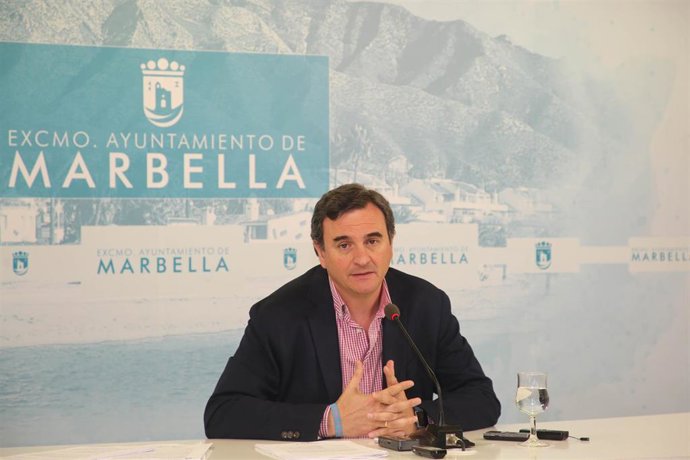 Málaga.-Ayuntamiento de Marbella y concesionaria del suministro eléctrico acuerd