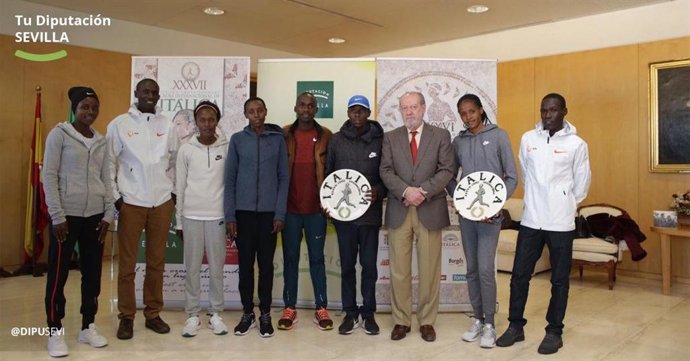 Los internacionales promocionan el Cross de Itálica