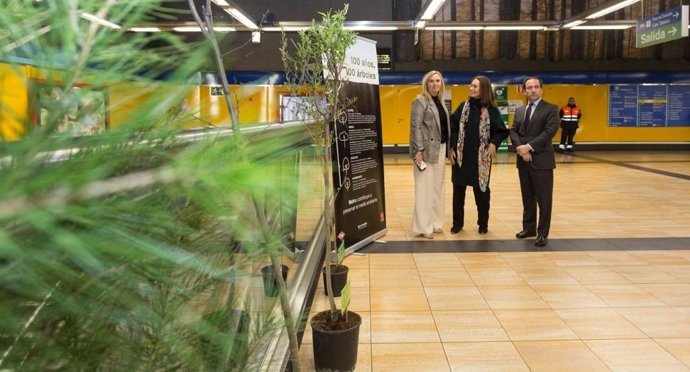 La Comunidad reivindica su apuesta por mejorar Metro y apunta a la contratación 