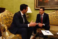 Moreno aboga por que "el AVE llegue cuanto antes" a Granada y estudiará la colaboración de la Junta en el soterramiento