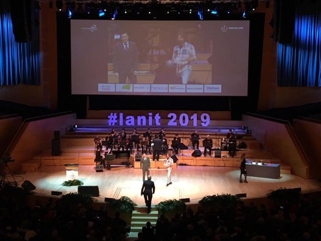 Telecos.cat y Coeinf premian a Marcel Coderch y Manuel Medina con el Premio de H