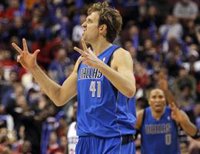 Nowitzki se convierte en el sexto máximo anotador histórico de la NBA