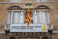 La delegación del Gobierno en Cataluña informará a la JEC de si Torra retira o no los lazos amarillos