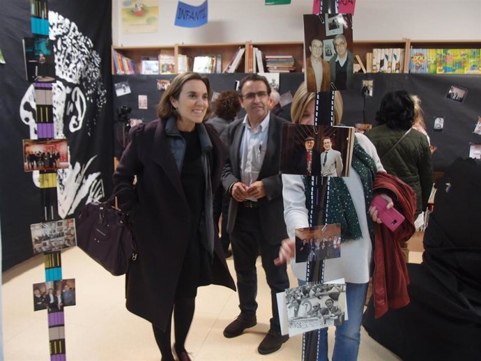 Alumnos del colegio Rey Pastor elaboran una exposición sobre Rafael Azcona