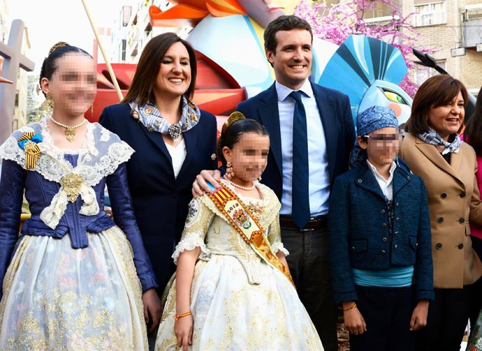 El presidente del PP, Pablo Casado, visita Valencia en 'Fallas'