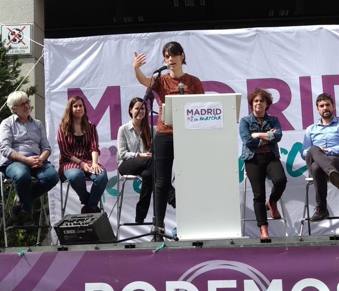 Isa Serra dice que el proyecto del PP es el del "aguirrismo" que llegó a la Comu