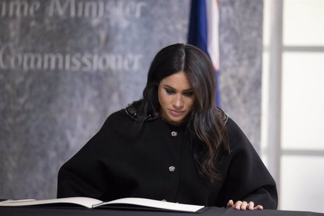 Meghan Markle, de riguroso luto para mostrar su solidaridad con las víctimas de 