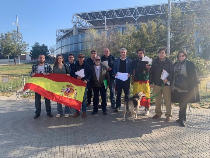 El RCD Espanyol rechaza "contundentemente" la vinculación de Vox con la imagen d