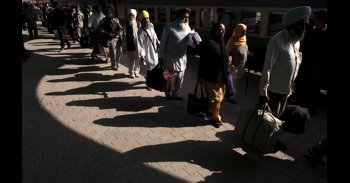 Pakistán e India mantienen contactos técnicos para abrir un corredor para los sij en la frontera