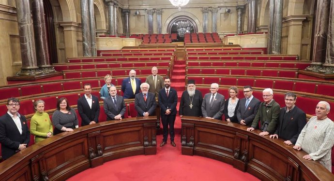 El Parlament acoge una jornada interreligiosa por la Semana de la Armonía Interc