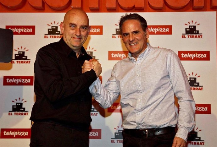 'Humor A Domicilio': Sara Escudero, Ernesto Sevilla O Luis Piedrahita Te Llevan 