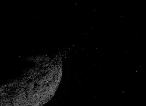 El asteroide Bennu emite columnas de partículas