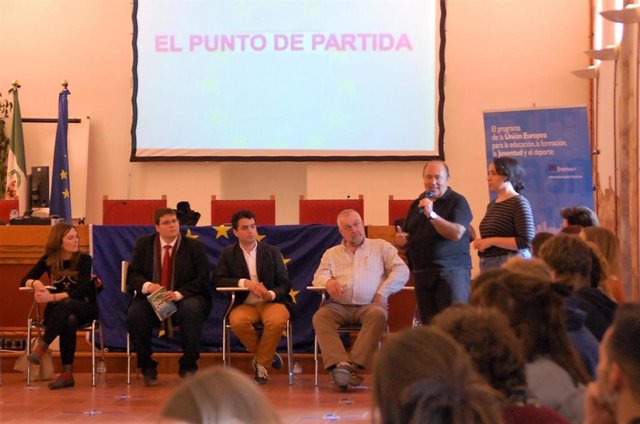 Jaén.- Jóvenes extranjeros se forman en el programa de voluntariado europeo Eram