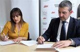 Foto: La FEP y la SEMICYUC firman un convenio centrado en la seguridad del paciente y la humanización en el ámbito sanitario
