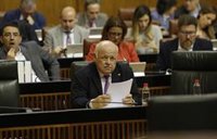 Junta defiende sus datos sobre listas de espera e insta a PSOE-A a pedir perdón a los 500.000 andaluces que "ocultó"