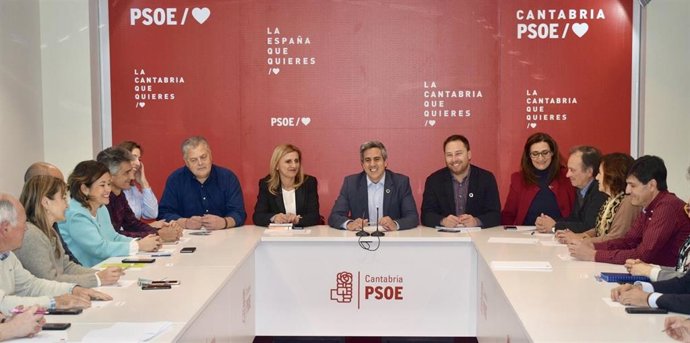 26M.- Zuloaga Anima A Los Candidatos Regionales A Ser "Los Altavoces" De Las Pol