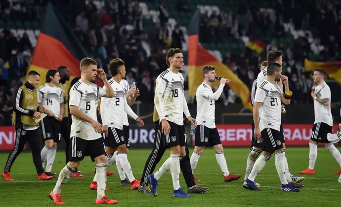 Fútbol.- Una renovada Alemania empata con Serbia (1-1) en un partido amistoso