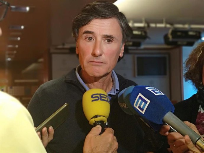 Declaraciones del portavoz de Podemos en la Junta General, Enrique López, sobre 