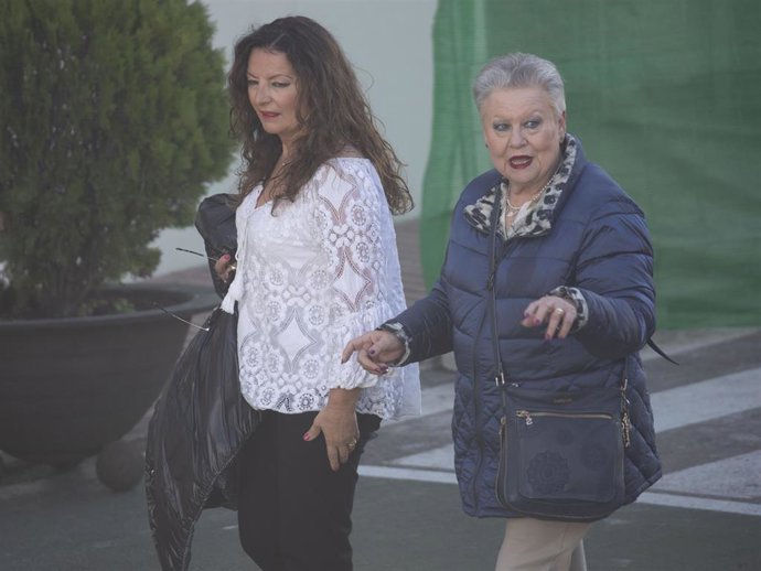Jorge Javier Vázquez ha recibido la visita de su madre y de sus hermanas