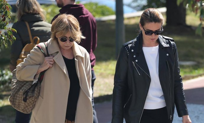 Carlota Corredera y Mila Ximénez acuden al hospital donde se encuentra Jorge Jav