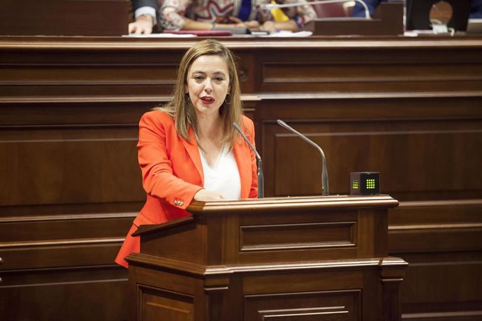 El PSOE acusa a CC de 'maquillar' las listas de espera de la dependencia con fin