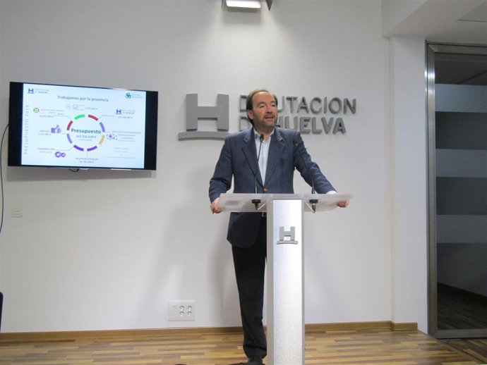 El vicepresidente de la Diputación, José Fernández .