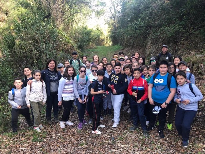 Huelva.- Escolares celebran el Día Internacional de los Bosques en La Pata del C