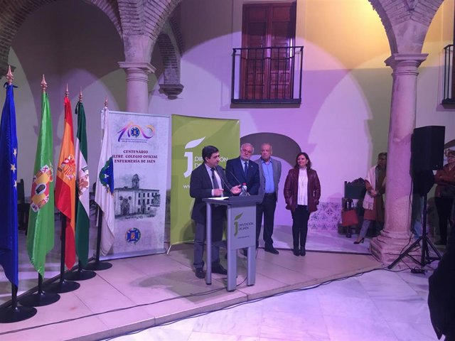 Jaén.- MásJaén.- Reyes participa en la inauguración de una muestra sobre el cent