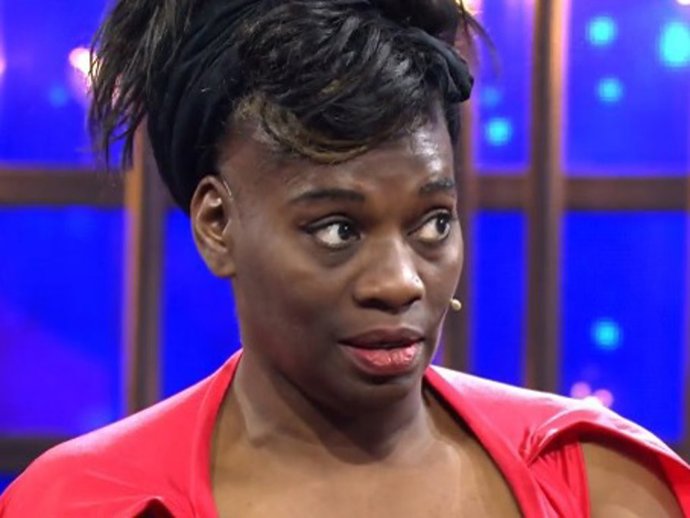 Carolina Sobe se enfrenta a Fortu nada más llegar al plató de GH Dúo