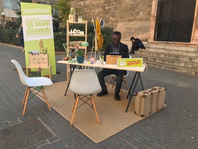 'Veus Progresistes' Presenta La Oficina Del Diputado Que Recogerá Las Demandas D