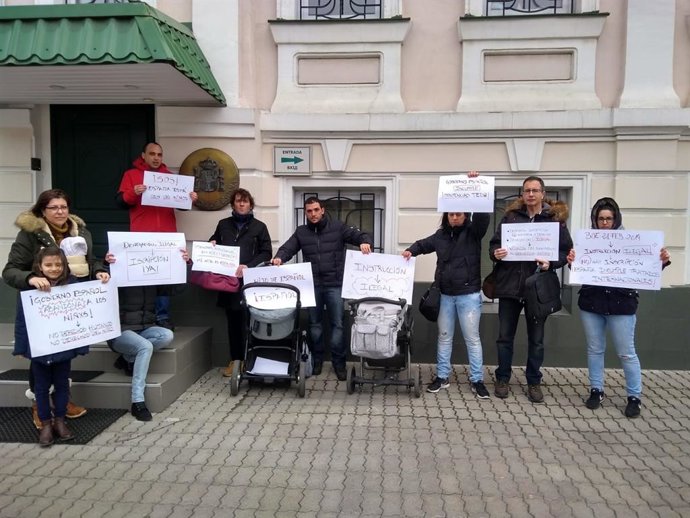 Exteriores contacta con Ucrania para que facilite la documentación a los español