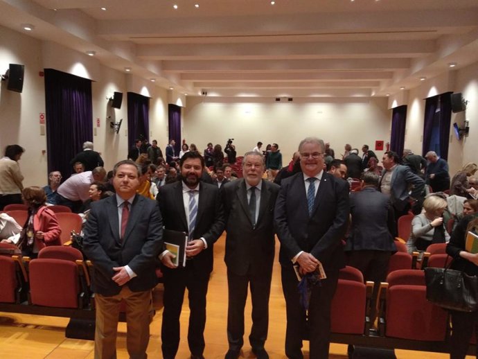 CórdobaÚnica.- Unos 200 técnicos participan en la jornada de actualización juríd