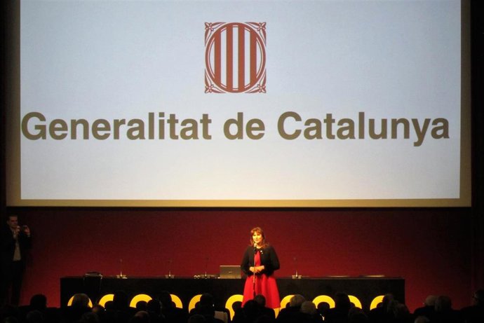 Borrs destaca de Vilallonga que es "independiente" y comprometida con la cultur