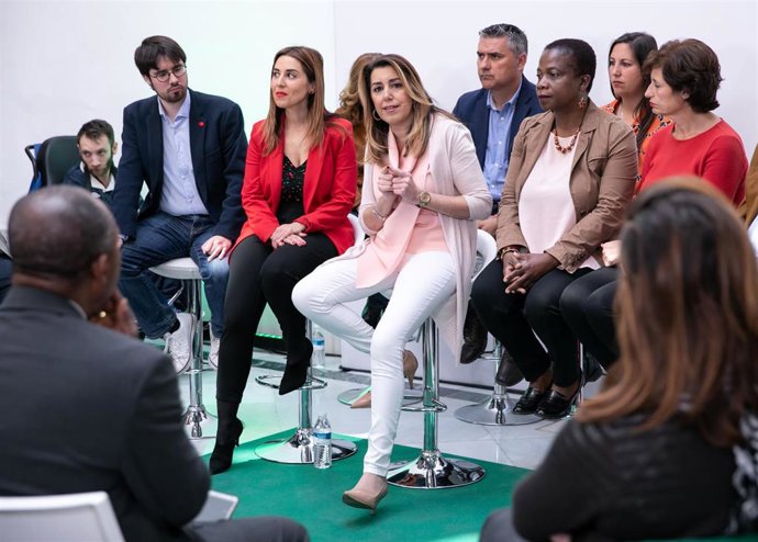  Susana Díaz, interviene en un encuentro  con motivo del Día Internacional contr
