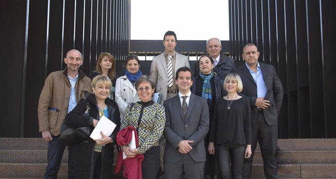 Una delegación del Gobierno de Bulgaria visita Navarra para conocer el Sistema d