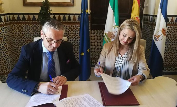Sevilla.- El Ayuntamiento de Alcalá refuerza la colaboración con el Consejo Gene