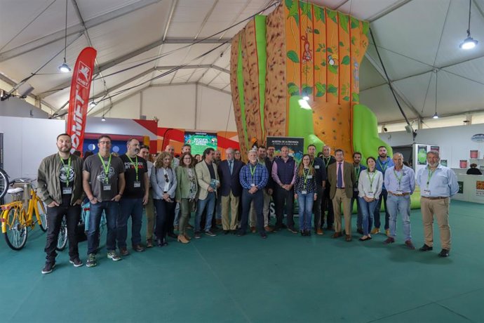 [Sevilla] Np: La Bicicleta Y El Turismo Activo, Hasta El Domingo, En El Patio De