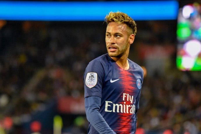 La UEFA abre una investigación disciplinaria a Neymar por sus críticas arbitrale