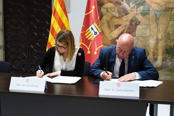 El Govern y el Síndic de Aran firman el acuerdo para el nuevo modelo de financia