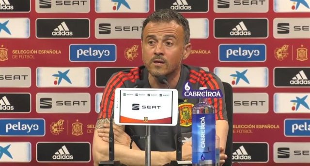 Fútbol/Selección.- Luis Enrique: "Me encantaría tener un once fijo, pero eso aho